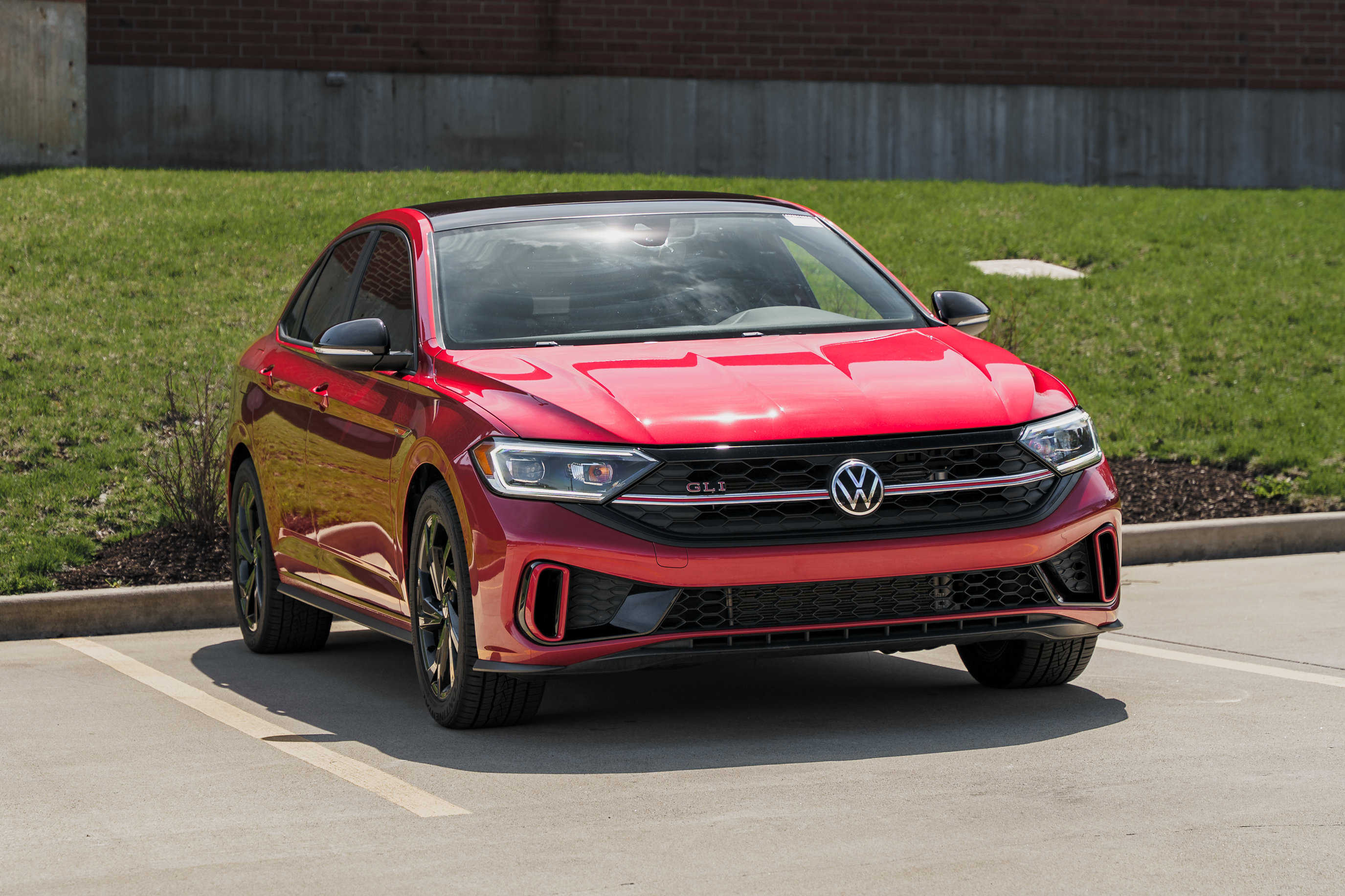 Used 2024 Volkswagen Jetta GLI Autobahn image 2