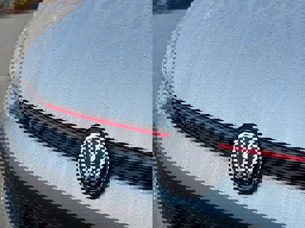 New 2026 Volkswagen GTI SE image 6