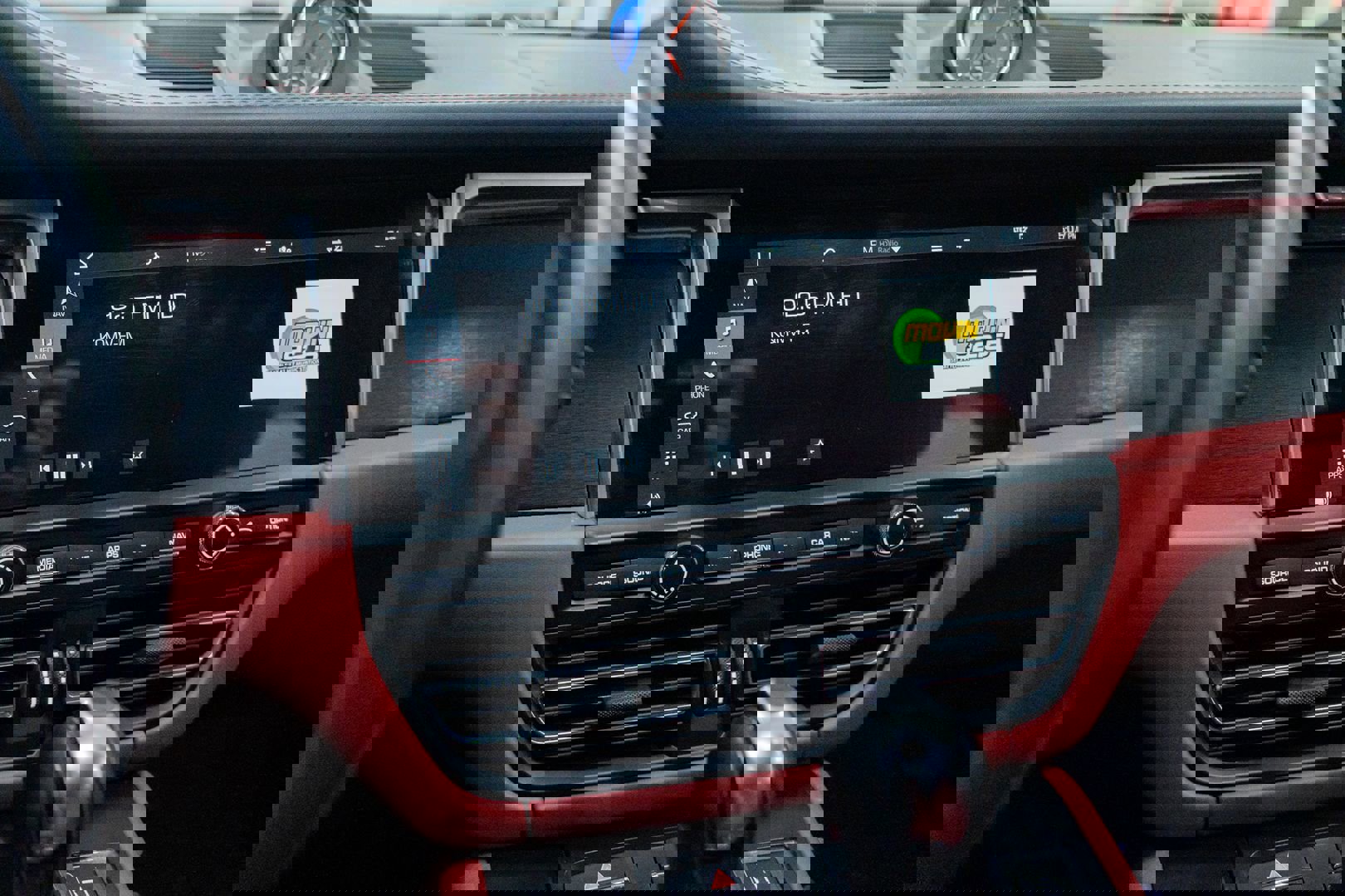 Used 2021 Porsche Macan GTS image 32