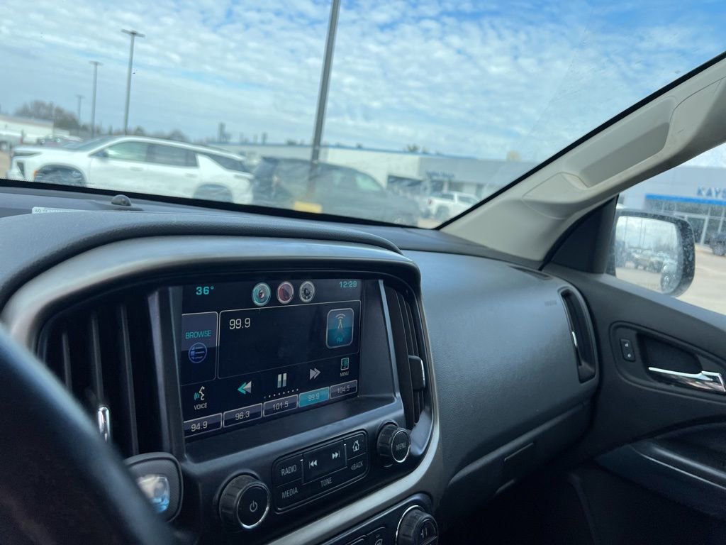 Used 2015 Chevrolet Colorado Z71 image 17