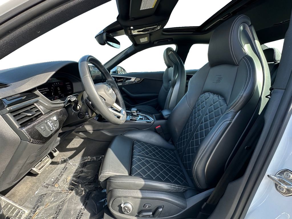 Used 2024 Audi S4 Prestige w/ Prestige Package AWD/4WD image 9