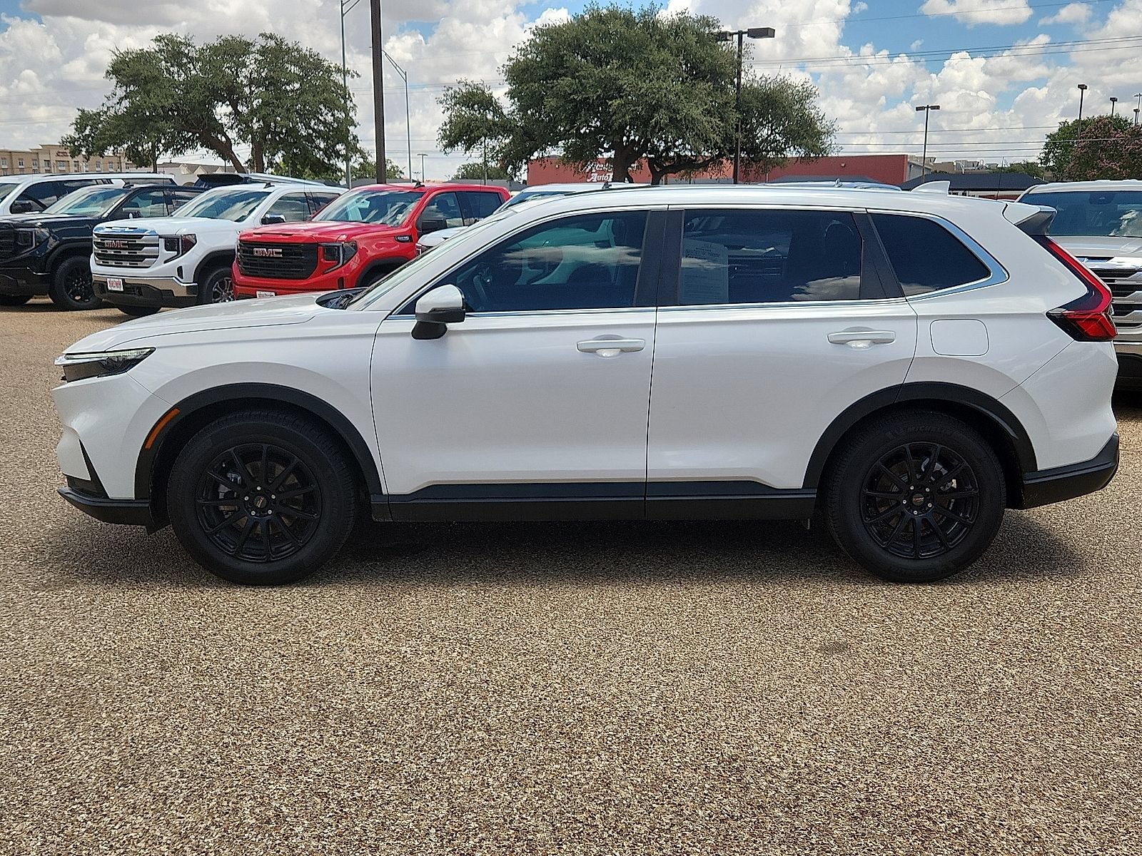 Used 2024 Honda CR-V EX image 2