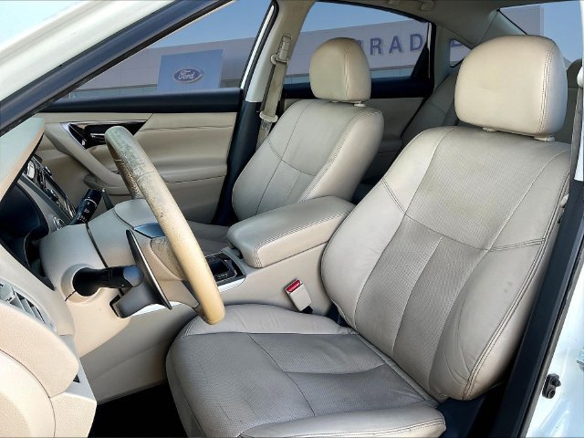 Used 2015 Nissan Altima 3.5 SL FWD image 23