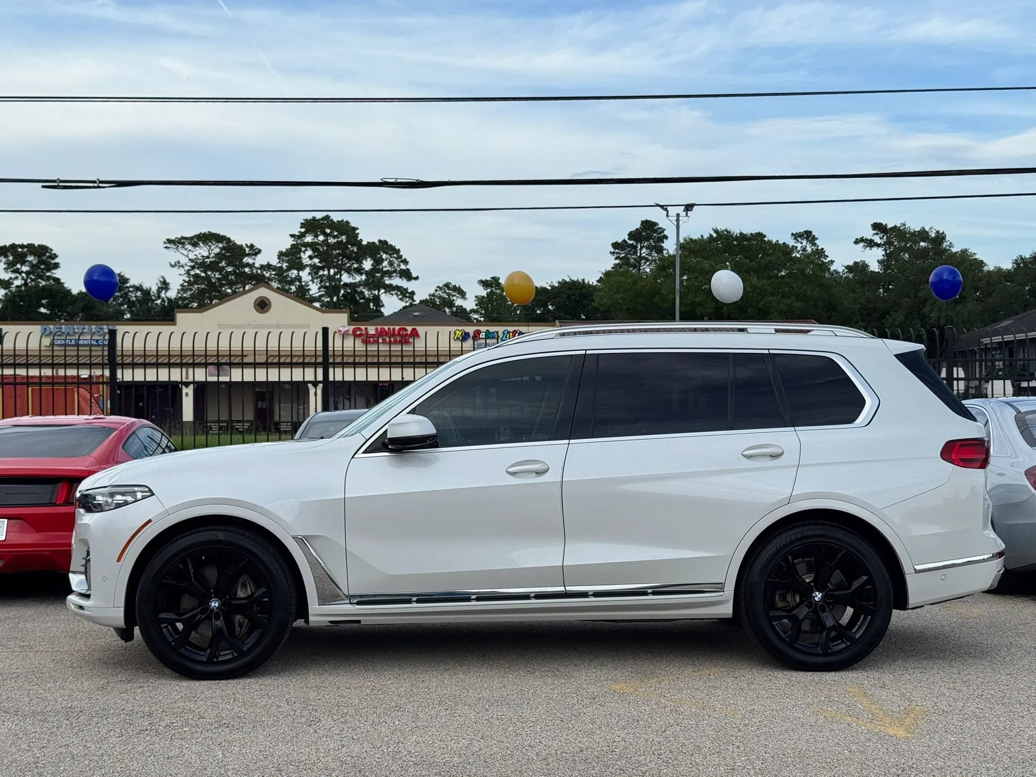 Used 2020 BMW X7 xDrive40i w/ Executive Package AWD/4WD image 8