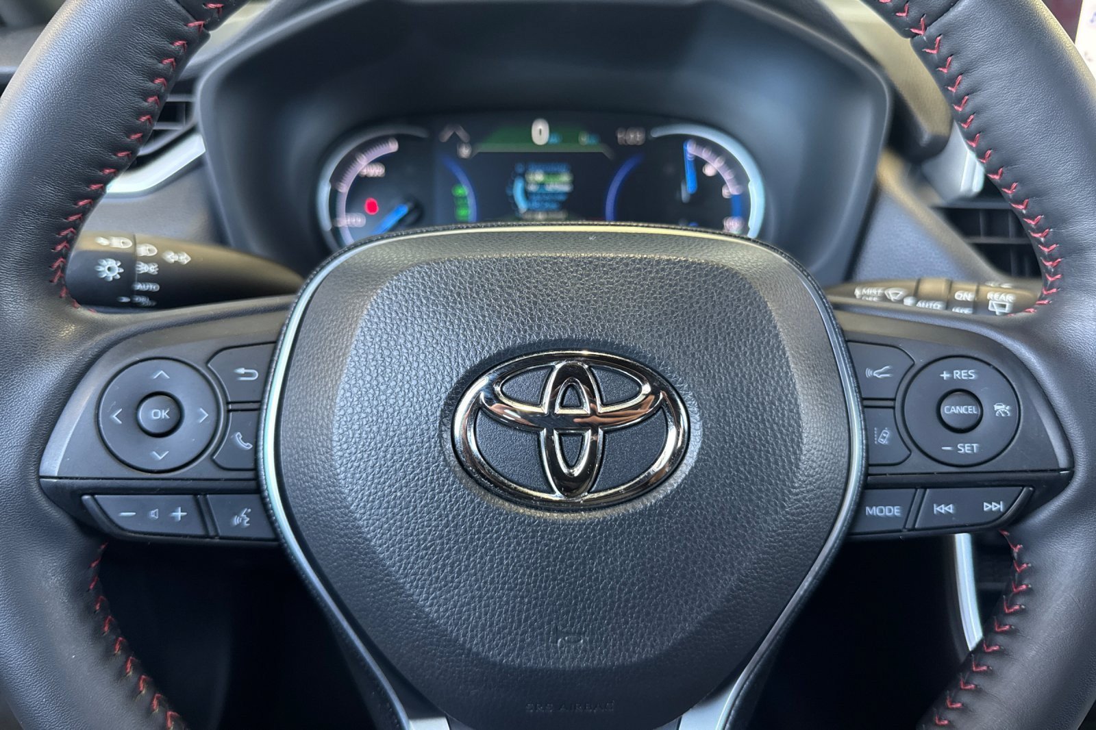 Certified 2024 Toyota RAV4 SE w/ Weather & Moonroof Package AWD/4WD image 22