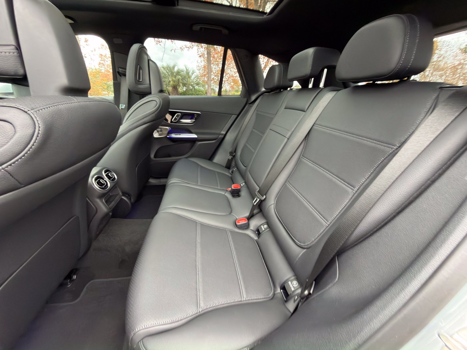 Used 2026 Mercedes-Benz GLC 300 image 15