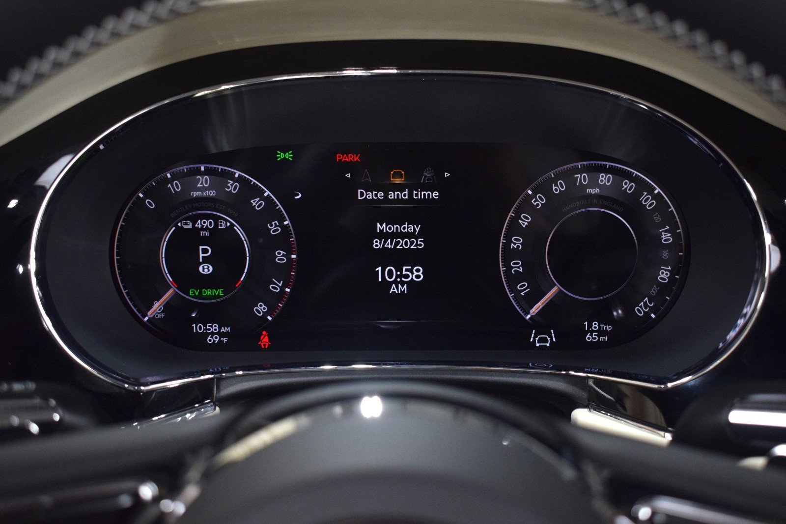 New 2025 Bentley Continental GTC image 30