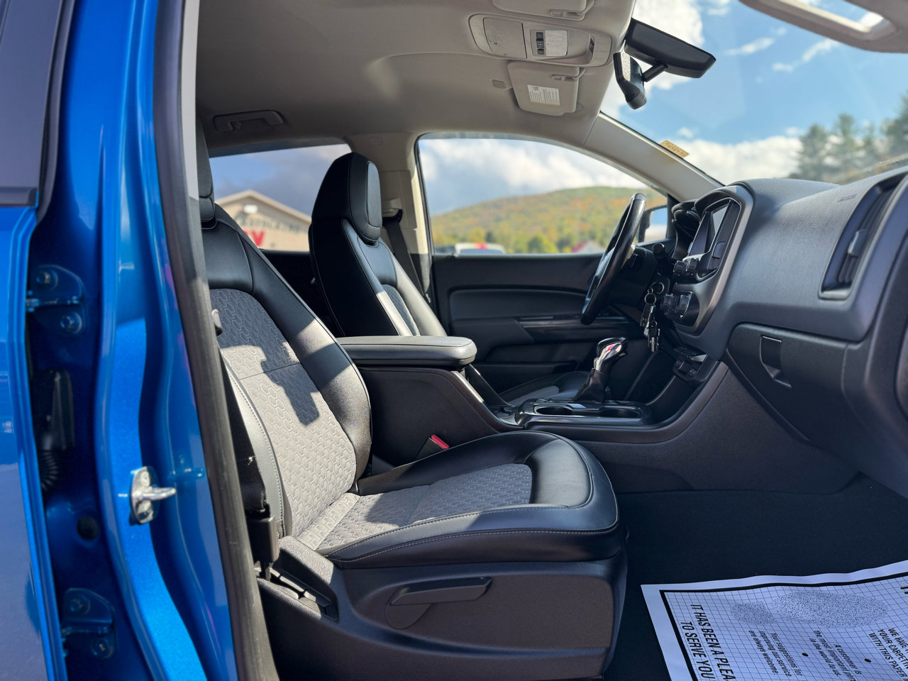 Used 2022 Chevrolet Colorado Z71 image 26