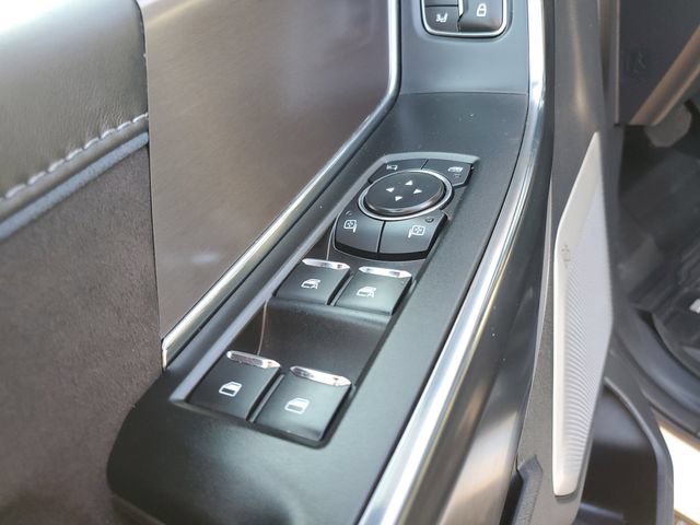 Used 2025 Ford F150 Platinum AWD/4WD image 19