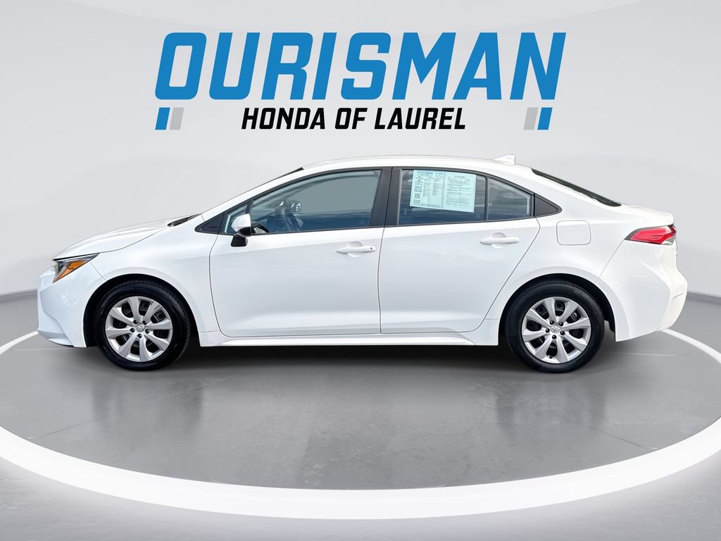 Used 2022 Toyota Corolla LE FWD image 5