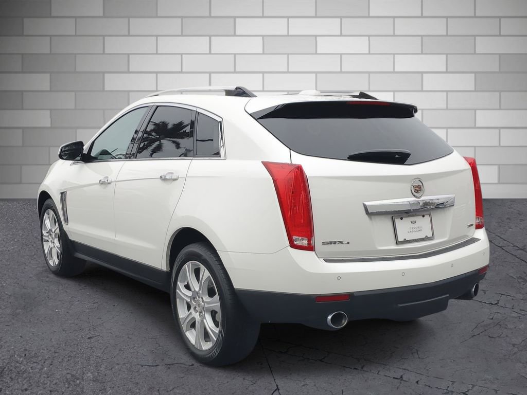 Used 2016 Cadillac SRX Performance w/ Trailering Package image 3