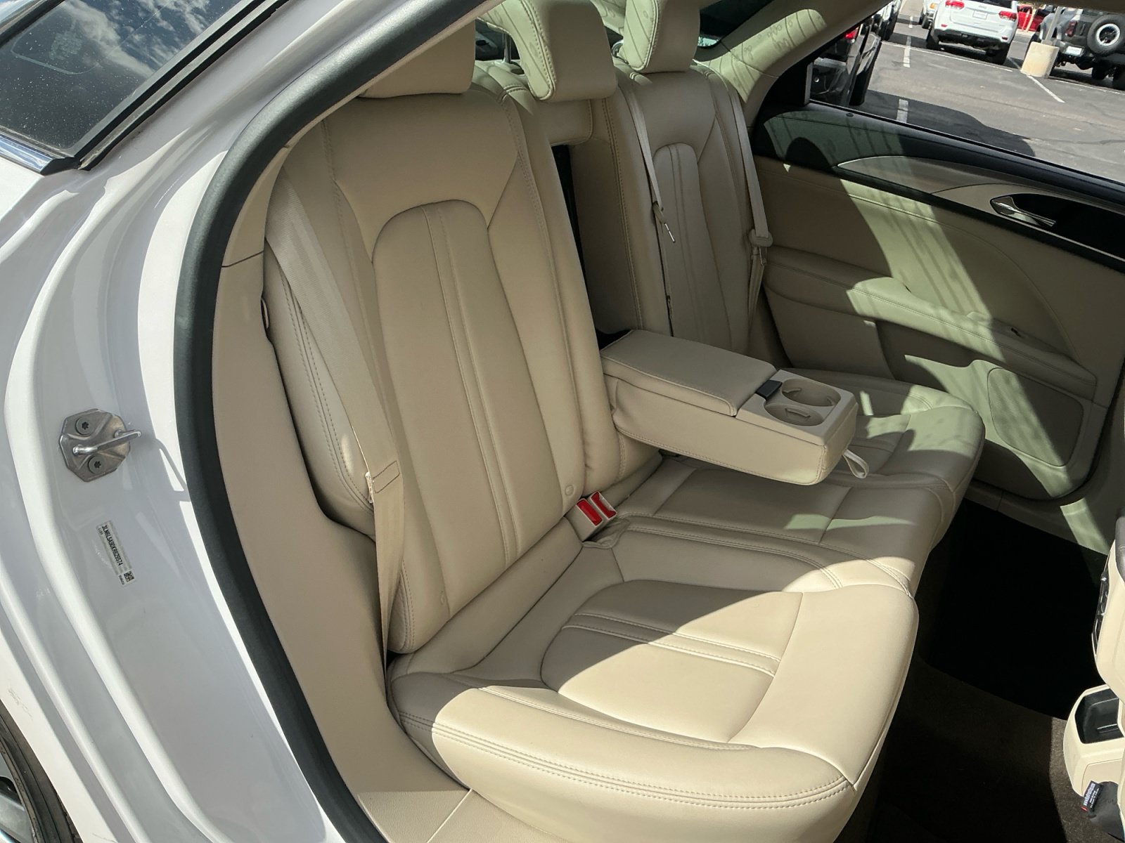 Used 2019 Lincoln MKZ Premiere FWD image 18