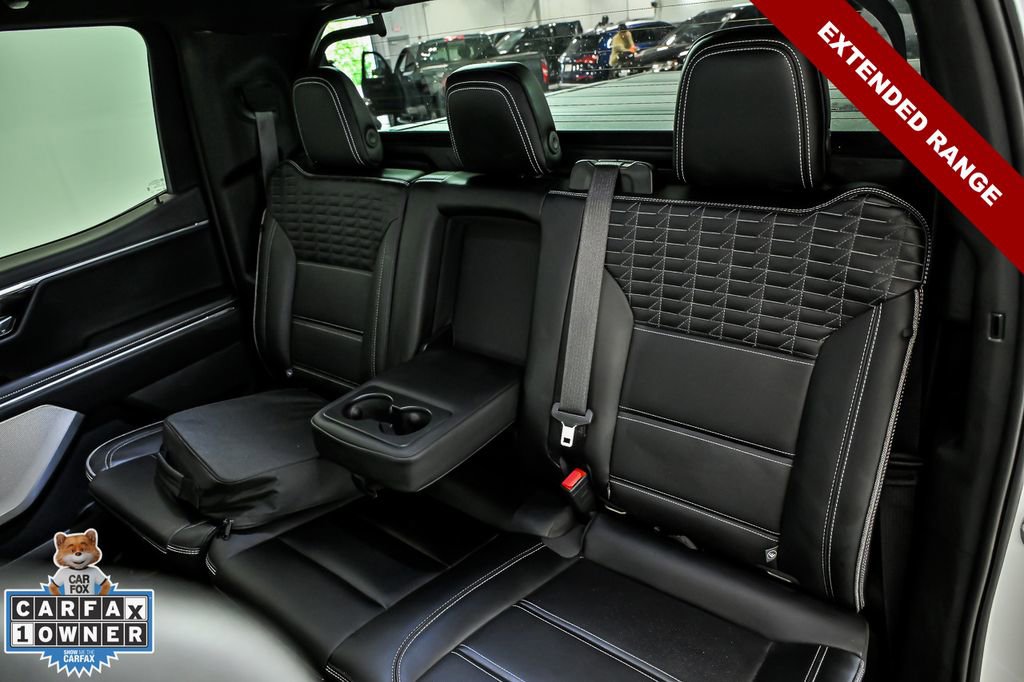 Used 2025 GMC Sierra EV Denali AWD/4WD image 14