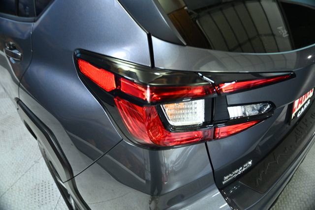 Used 2025 Subaru Crosstrek 2.0i Premium image 12