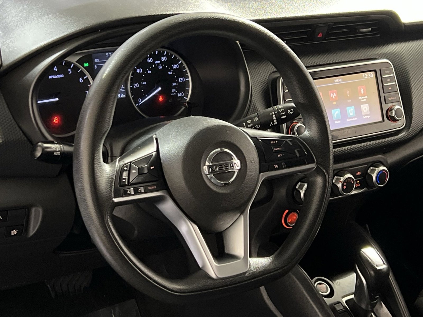 Used 2021 Nissan Kicks S image 14