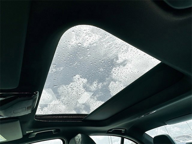 New 2025 BMW 330i Sedan w/ M Sport Package image 20