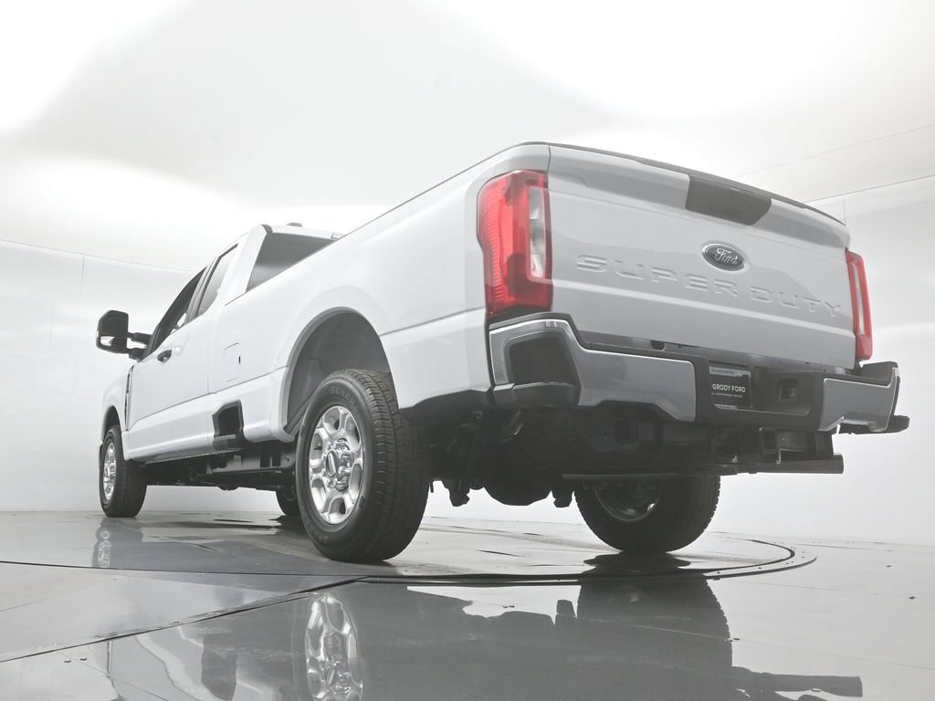 New 2026 Ford F350 XLT RWD image 46