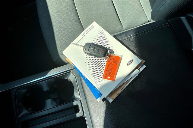 Used 2024 Ford F150 XLT w/ Mobile Office Package image 10