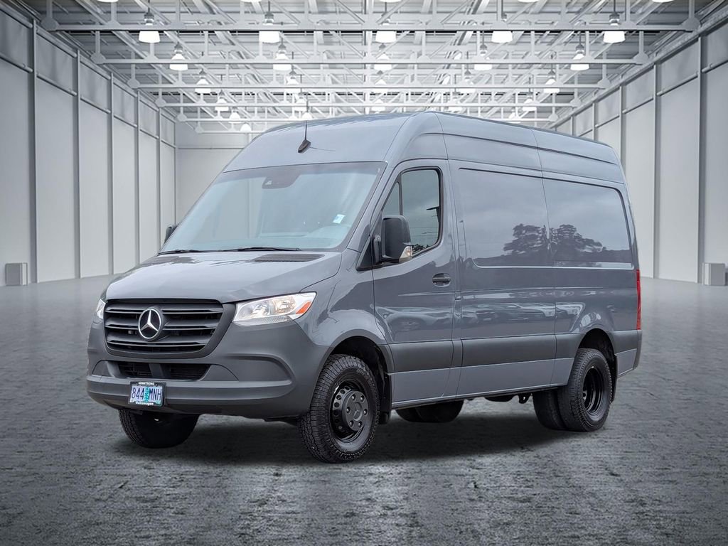Used 2020 Mercedes-Benz Sprinter 3500 image 9