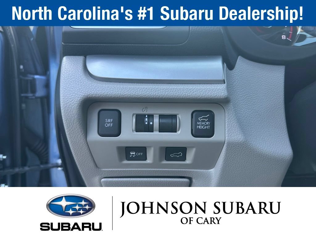 Used 2016 Subaru Forester 2.5i Touring w/ Eyesight & Navigation System AWD/4WD image 19
