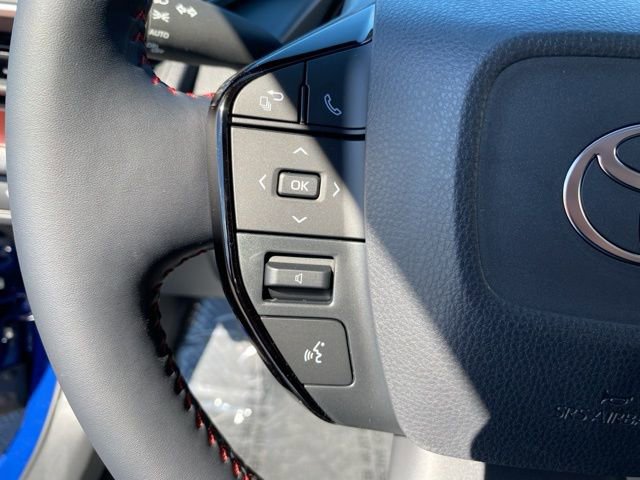 New 2025 Toyota Prius Plug-In Hybrid FWD image 33