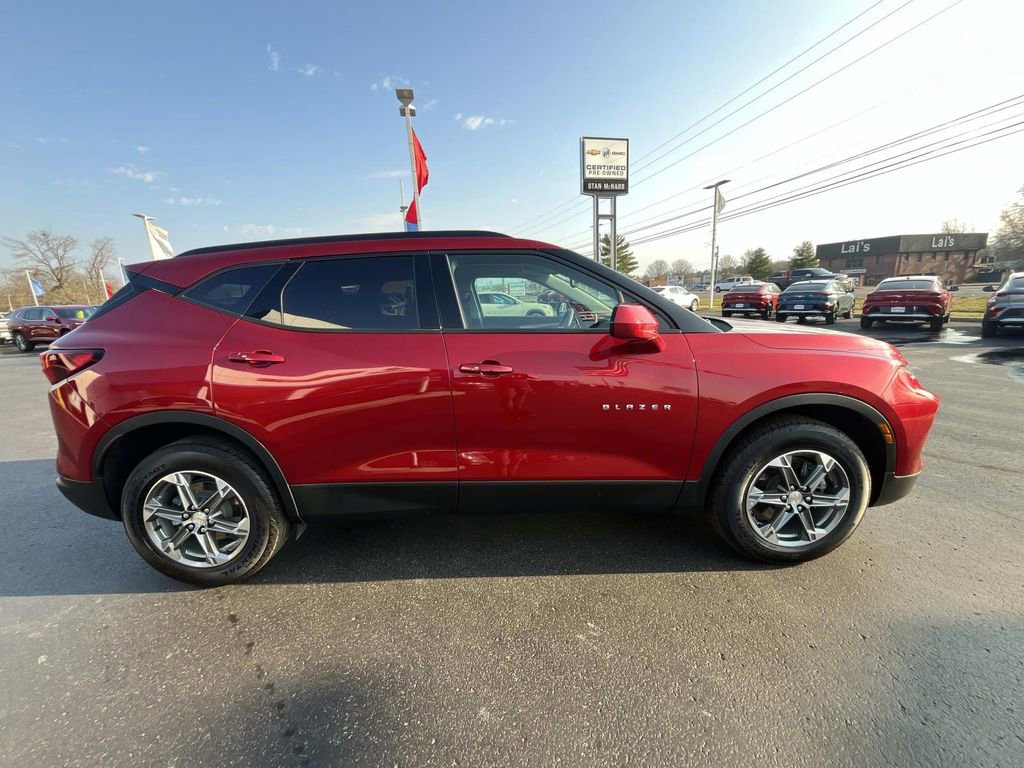 Certified 2024 Chevrolet Blazer LT w/ Convenience Package FWD image 8