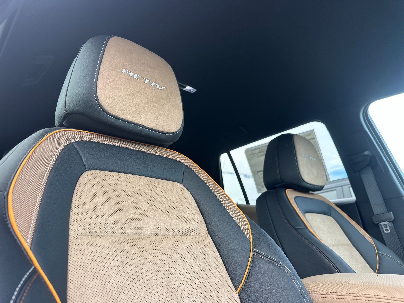 New 2026 Chevrolet Equinox ACTIV image 19