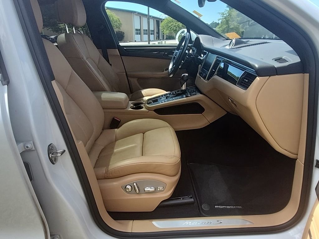 Used 2018 Porsche Macan S AWD/4WD image 37
