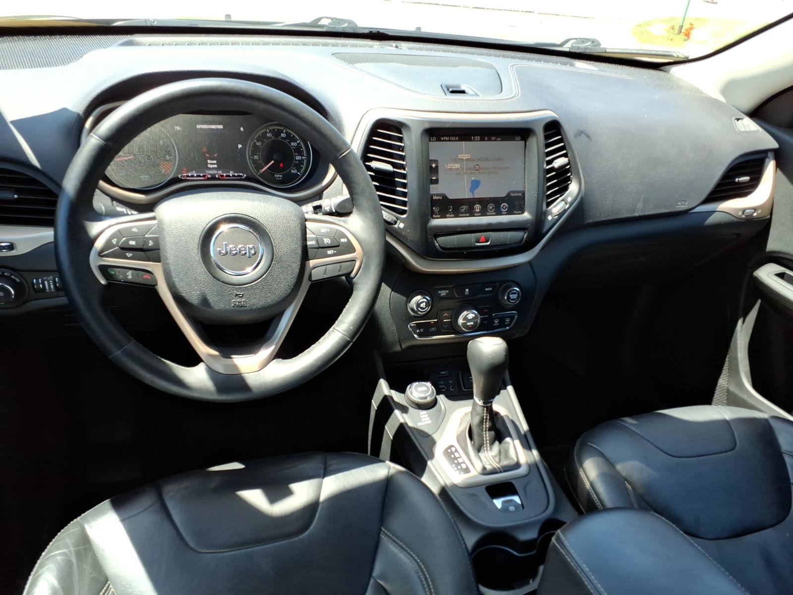 Used 2014 Jeep Cherokee Limited AWD/4WD image 12