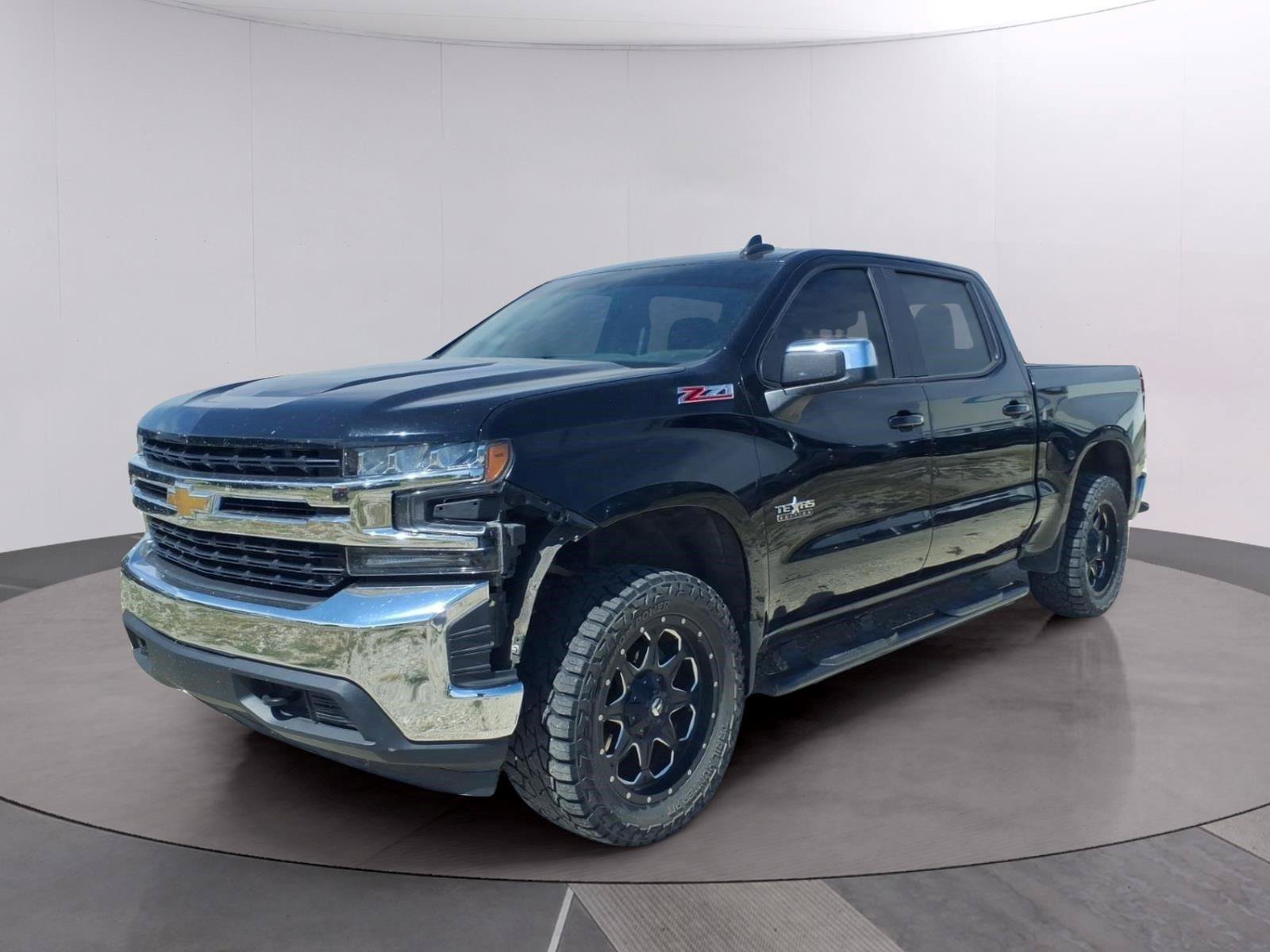 Used 2020 Chevrolet Silverado 1500 LT w/ Texas Edition AWD/4WD image 1