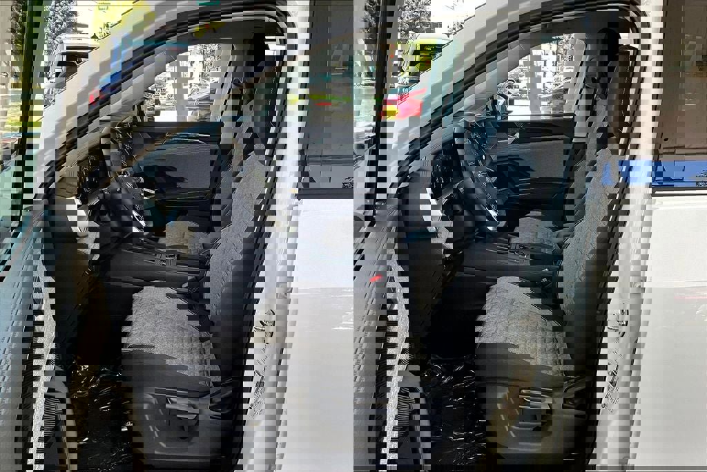 New 2025 Volkswagen Tiguan S image 18