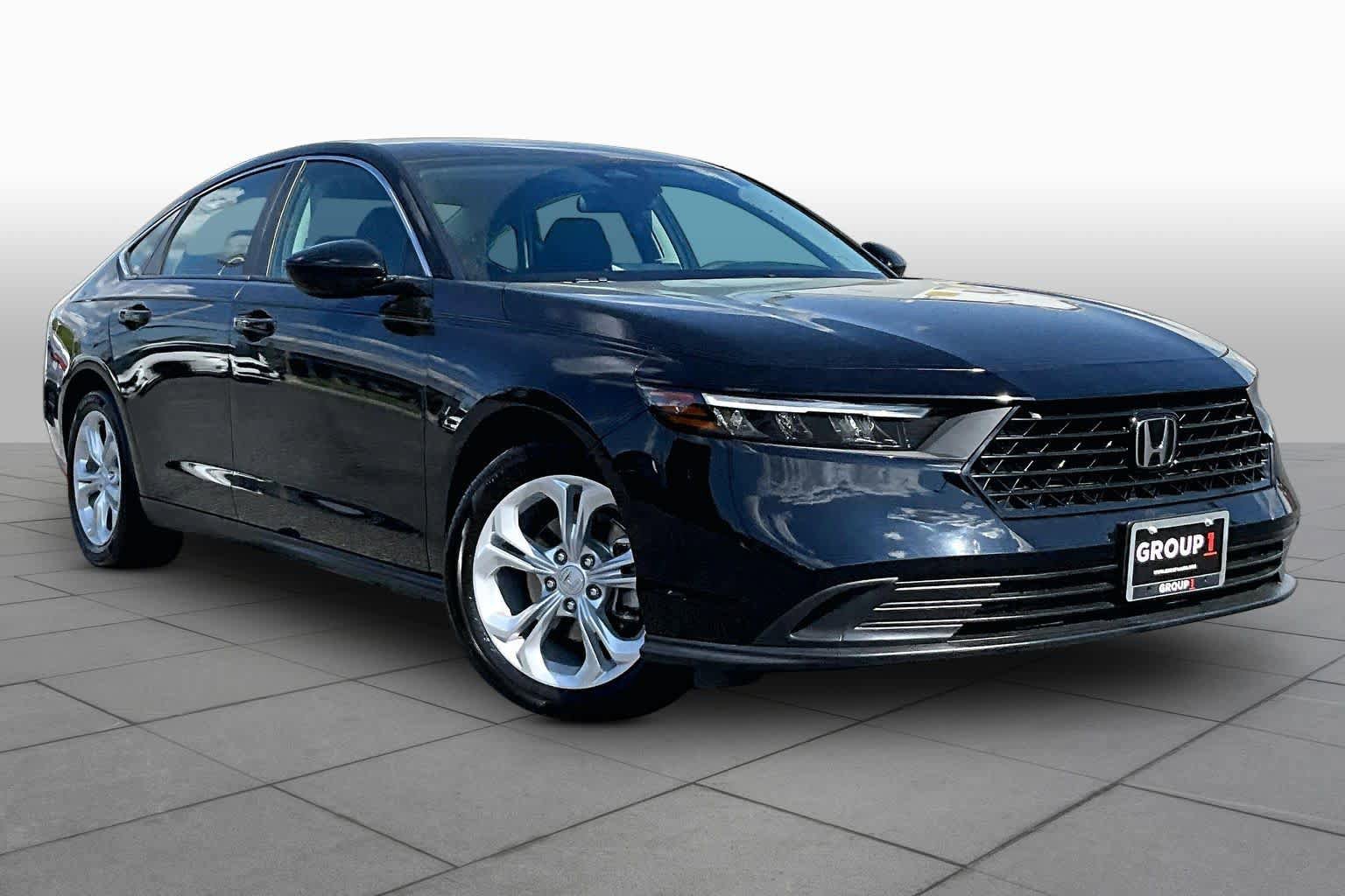Used 2023 Honda Accord LX image 3