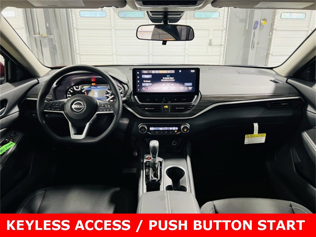 New 2025 Nissan Altima 2.5 SV w/ SV Special Edition Package image 4