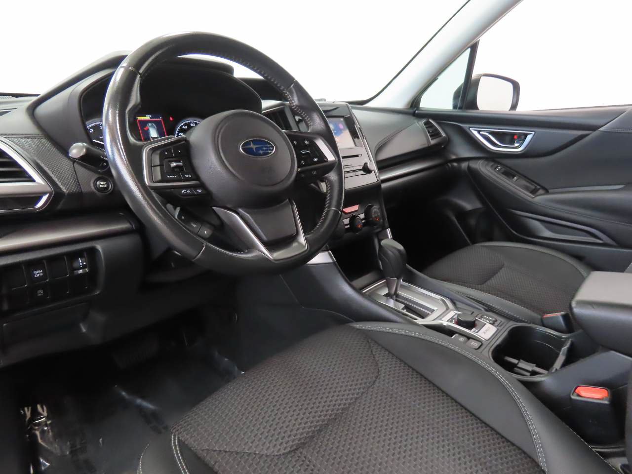 Used 2022 Subaru Forester Premium AWD/4WD image 14