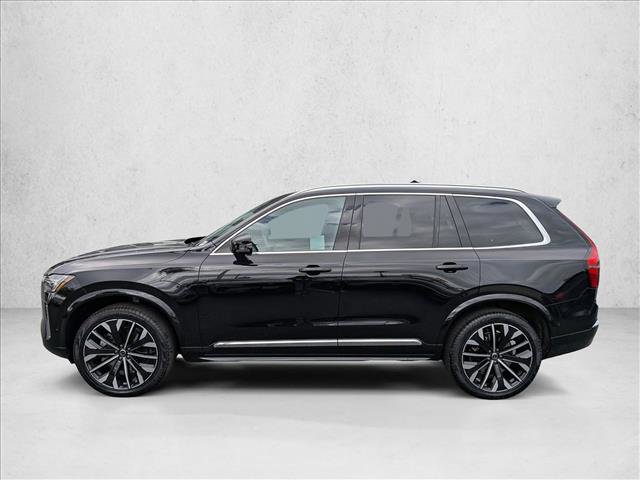 Used 2026 Volvo XC90 B5 Plus w/ Protection Package image 9