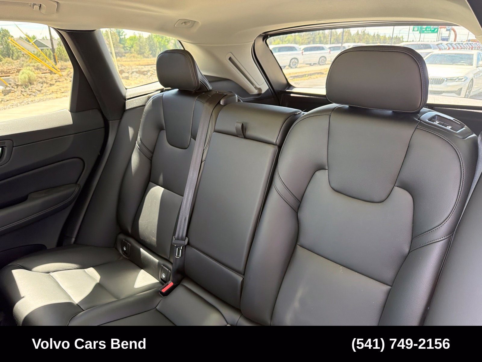 Used 2024 Volvo XC60 B5 Core w/ Protection Package Premier AWD/4WD image 22