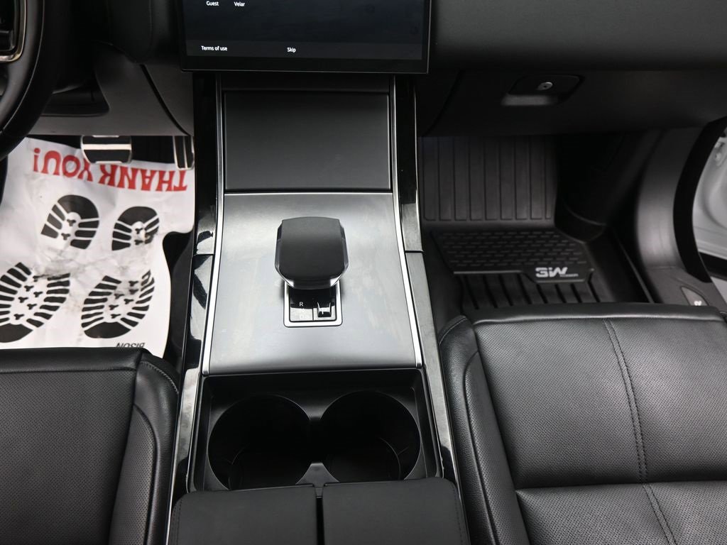 Used 2024 Land Rover Range Rover Velar Dynamic SE image 5