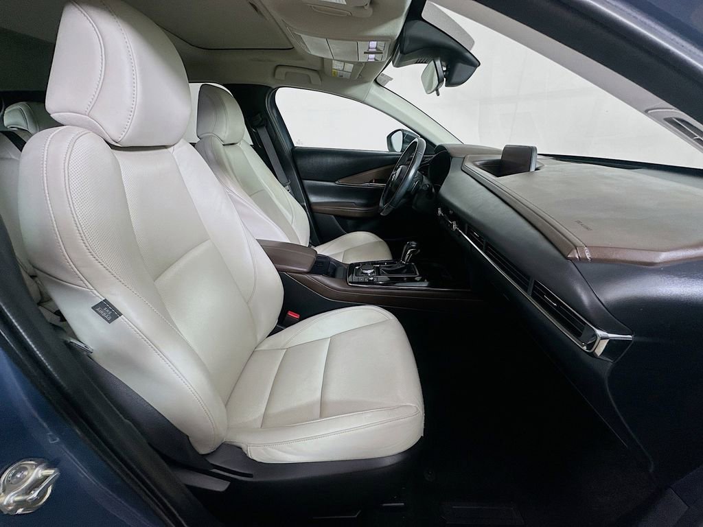 Used 2020 MAZDA CX-30 AWD w/ Premium Package image 7