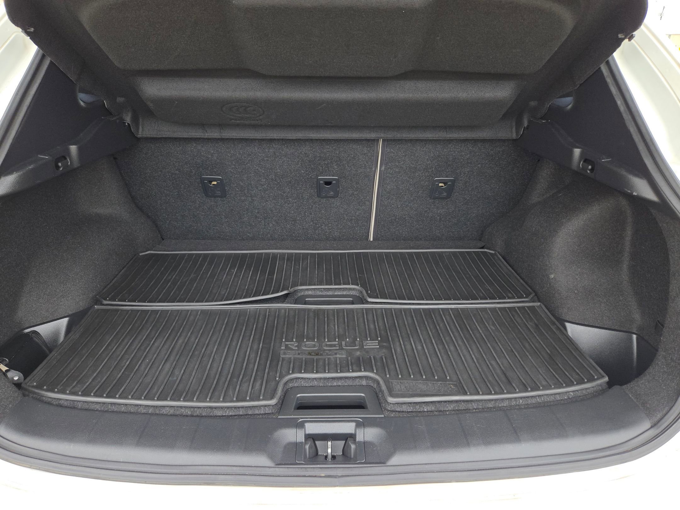 Used 2019 Nissan Rogue Sport SL image 24