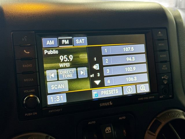 Used 2018 Jeep Wrangler Unlimited Sport image 13