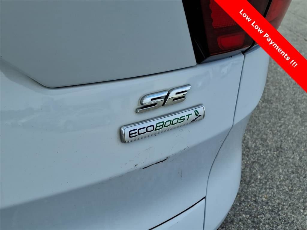 Used 2019 Ford Escape SE image 10