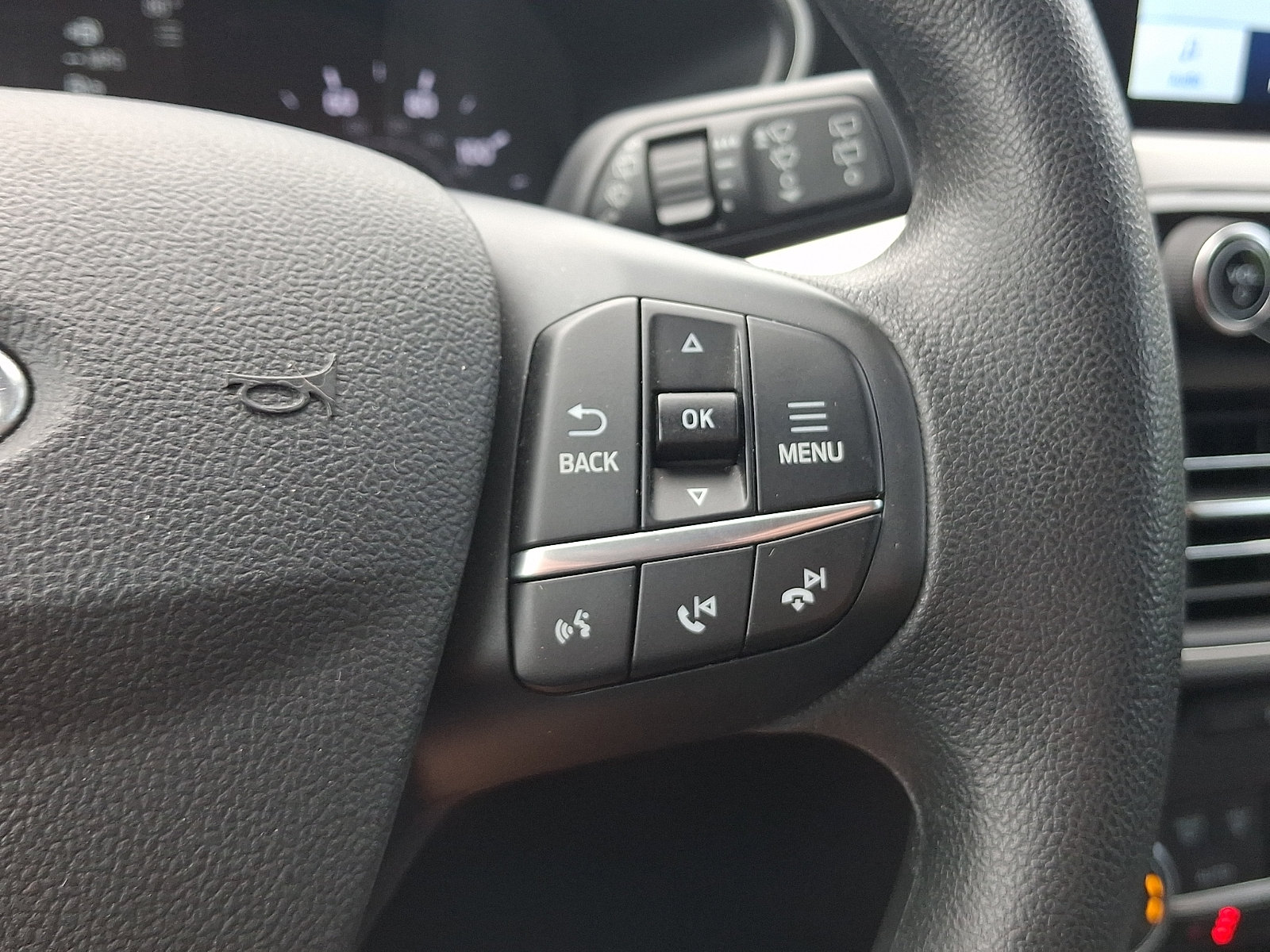 Certified 2020 Ford Escape SE AWD/4WD image 23