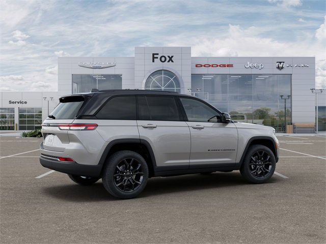 New 2025 Jeep Grand Cherokee Limited image 4