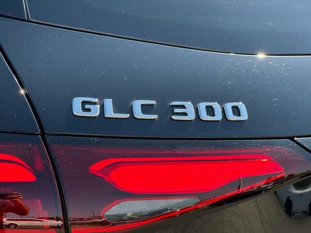 Certified 2025 Mercedes-Benz GLC 300 image 36