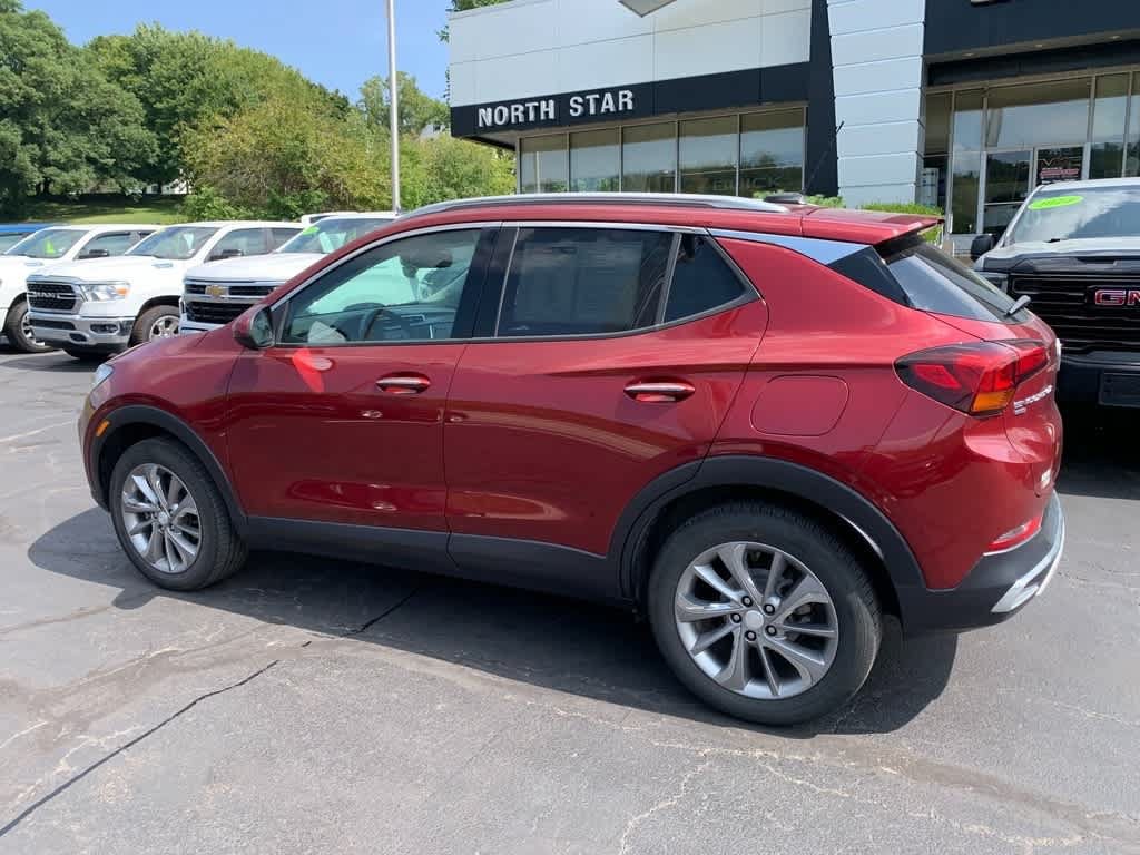 Used 2023 Buick Encore GX Essence w/ Experience Buick Package AWD/4WD image 2