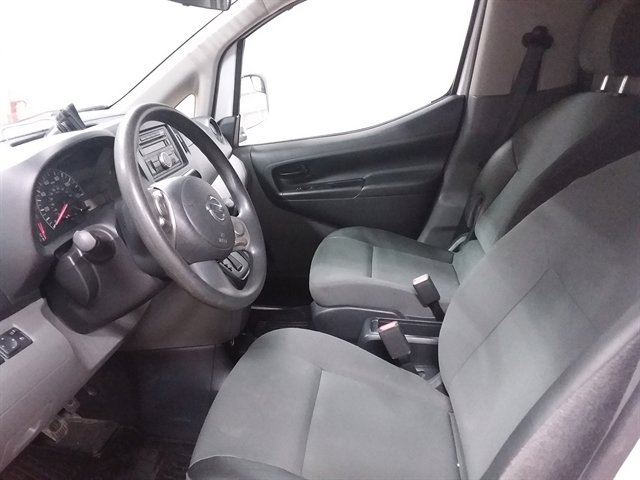 Used 2015 Nissan NV200 SV w/ Back Door Glass Package FWD image 10