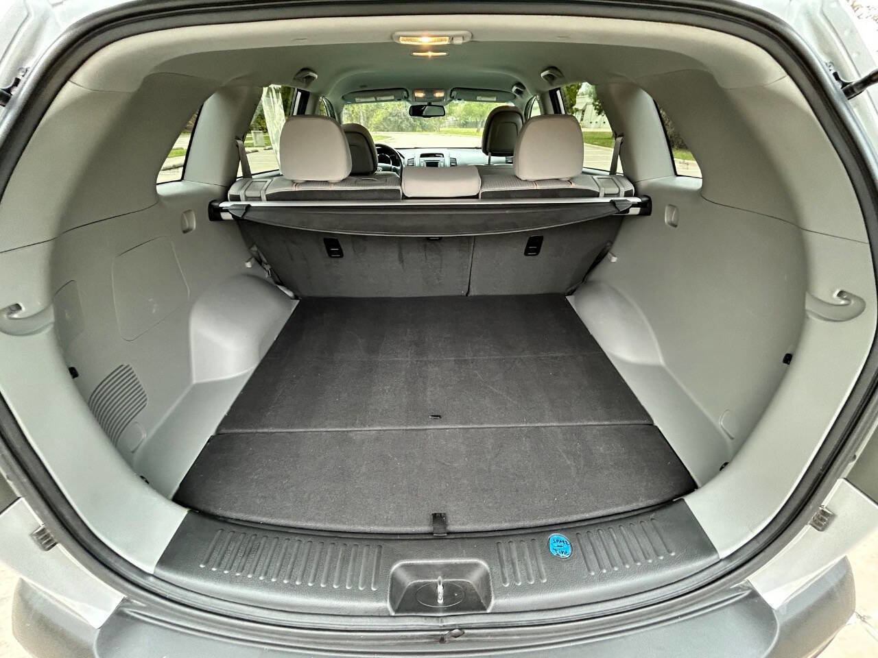 Used 2013 Kia Sorento LX w/ Convenience Pkg image 11