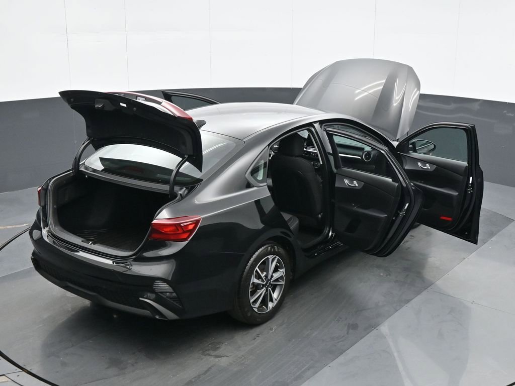 Used 2023 Kia Forte LXS image 39
