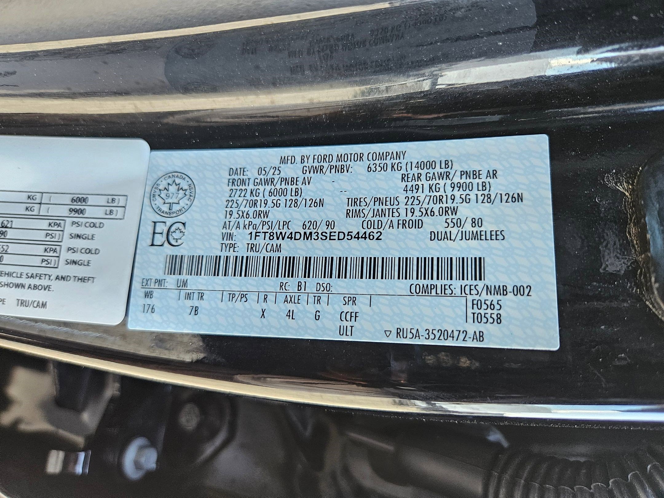 Used 2025 Ford F450 Platinum image 34