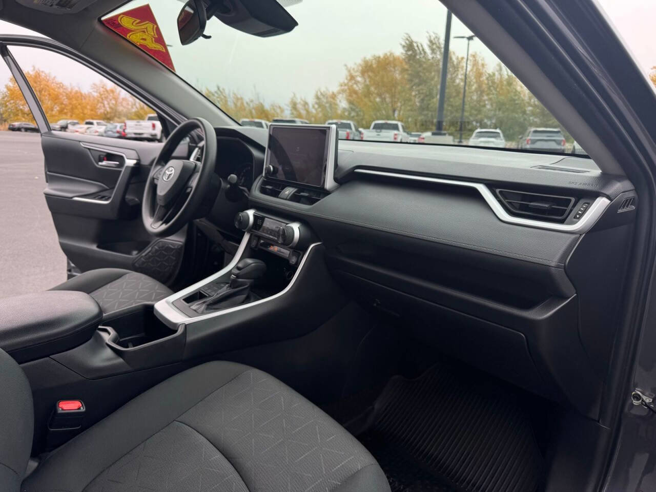 Used 2024 Toyota RAV4 XLE w/ Convenience Package image 35